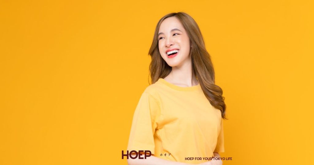 微笑む女性